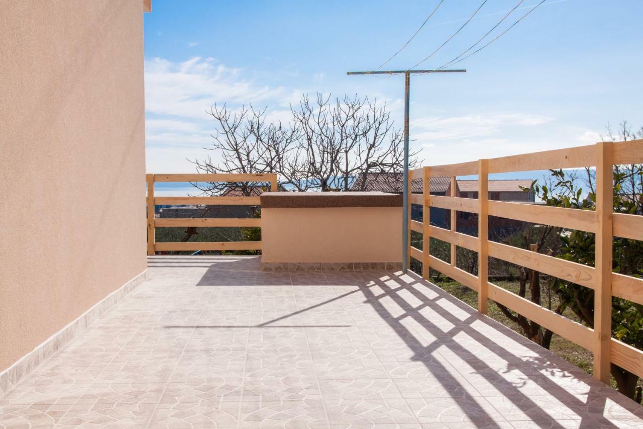 Nadalina Apartment Kaštel Stari Buitenkant foto